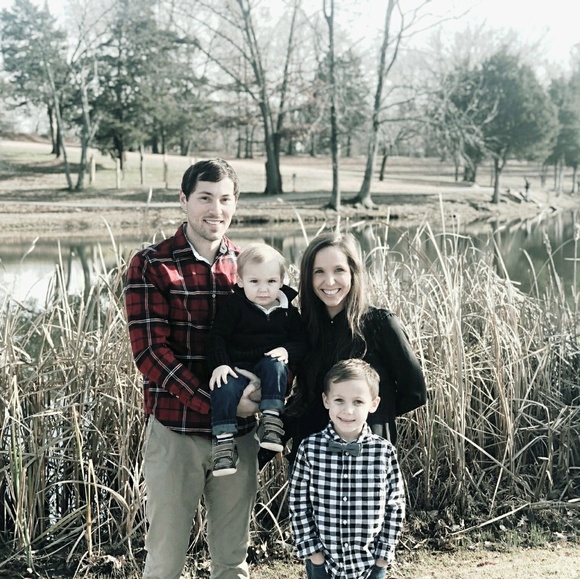 Meet your Posher, Madison - Picture 1 of 1